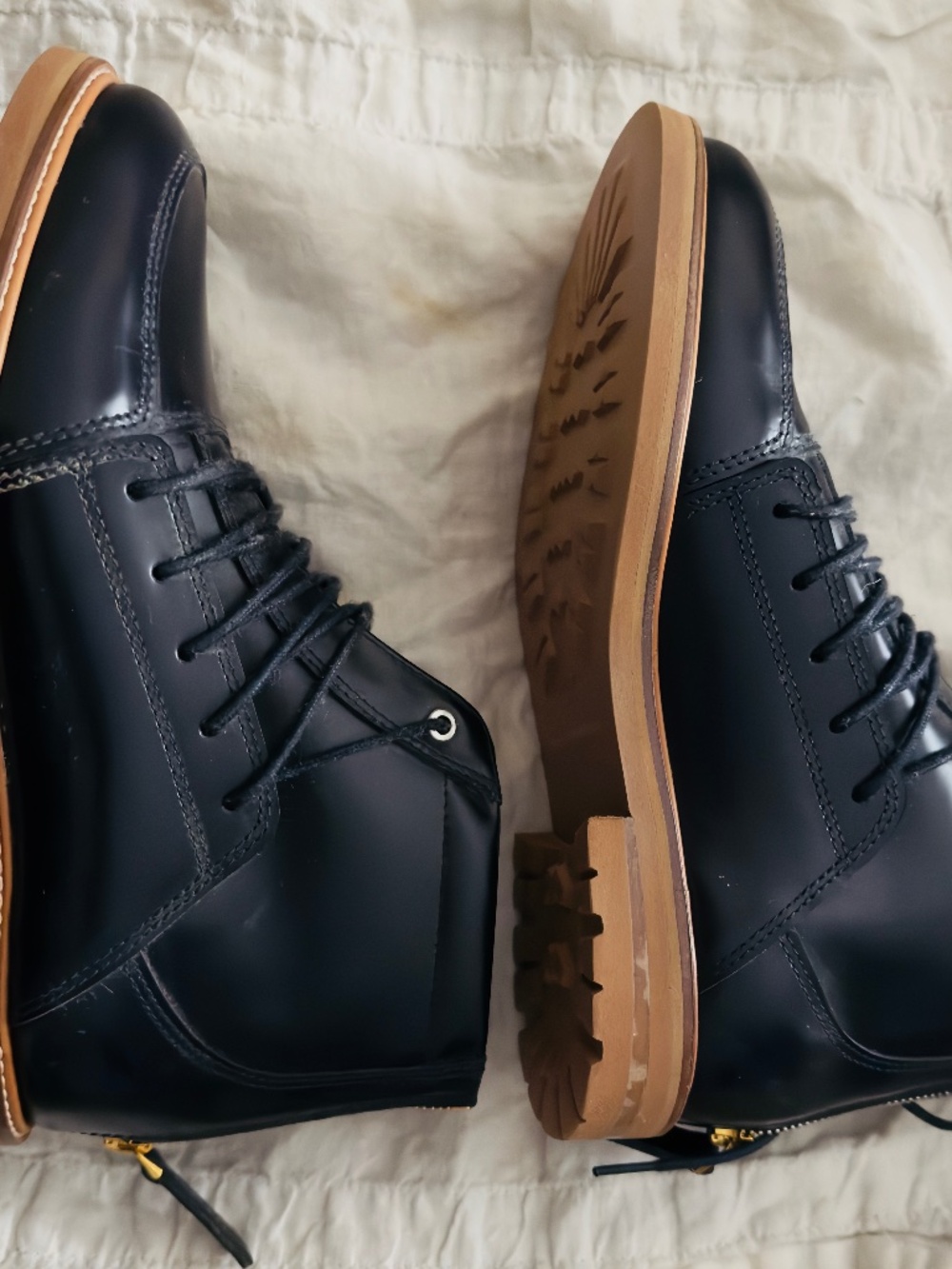 Derby boots
